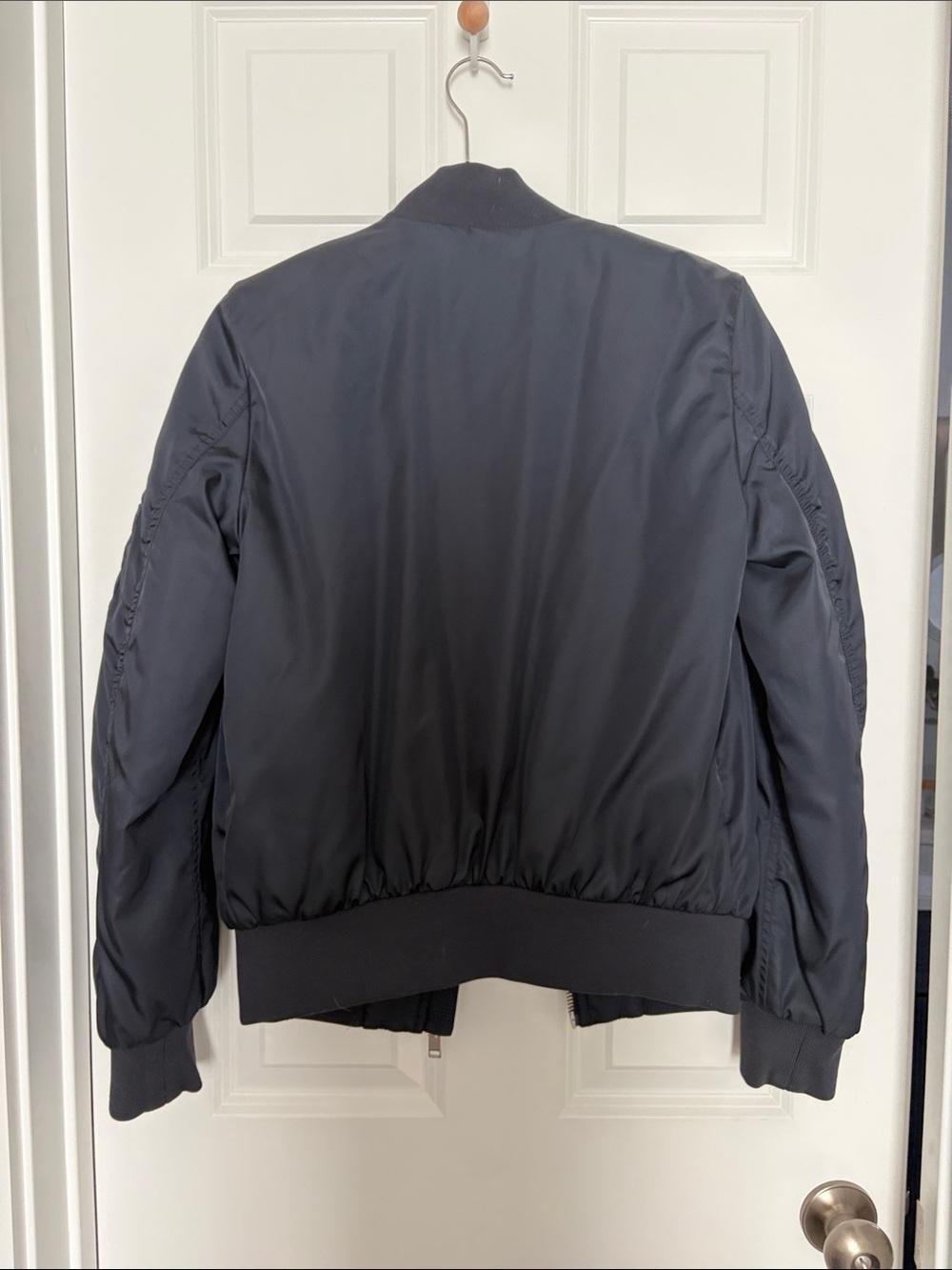 Bomber jacket - Picture 3 of 3